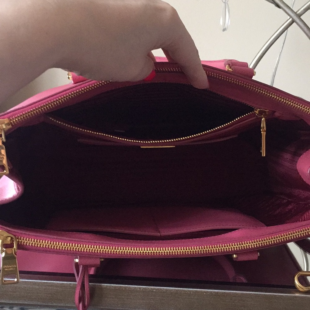 Prada BN2274 Saffiano Lux Tote - Picture 8 of 11
